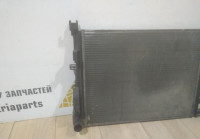 Радиатор охлаждения бу Renault Logan 2 OEM 214105731R