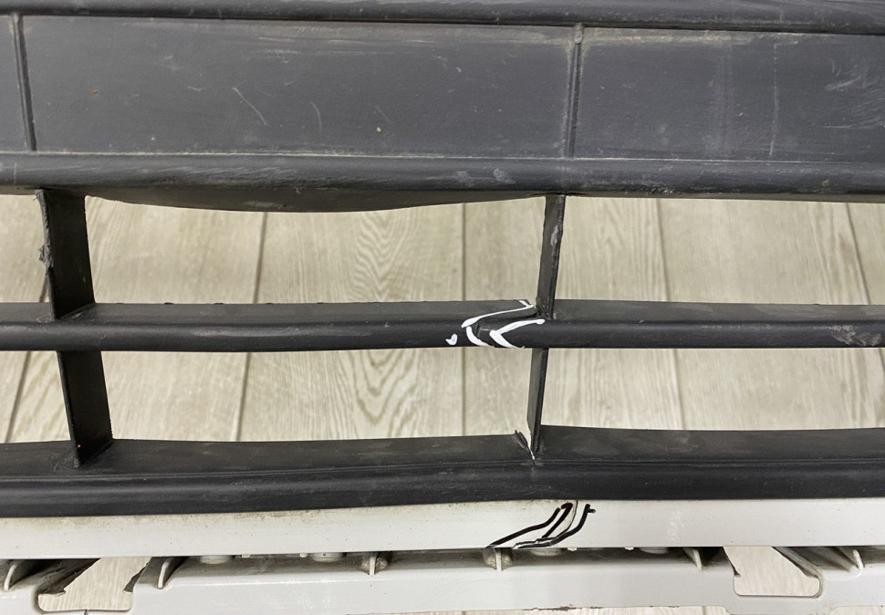 Бампер передний Volkswagen Tiguan 1 рестайлинг  2011 OEM 5NU807221