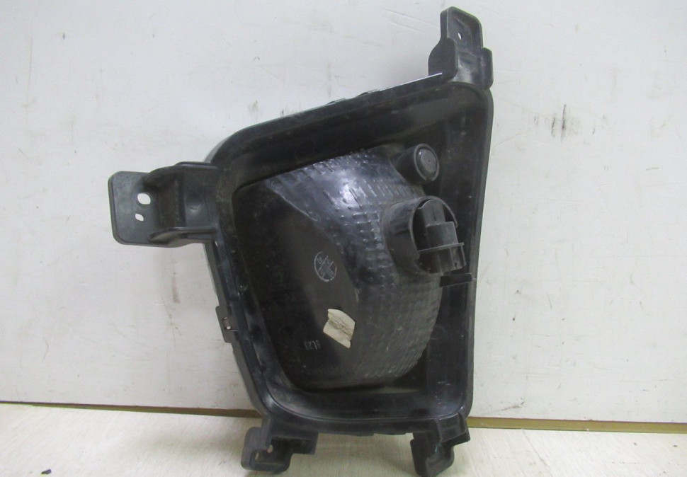 Противотуманная фара (Птф) правая Hyundai Creta oem 92208m0000 (в хорошем состоянии)