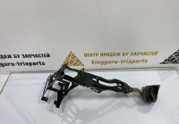 Кронштейн под фару правый BMW 3 F30 OEM 51647245792