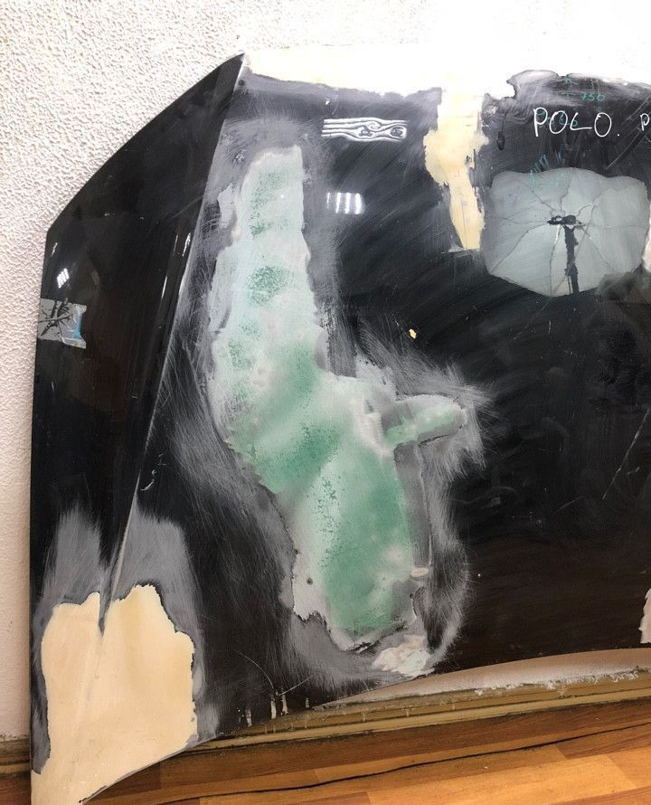 Капот Volkswagen Polo рест oem 6RU823031D (после ремонта) Капот Volkswagen Polo рест oem 6RU823031D (после ремонта)