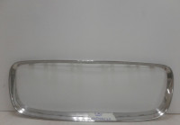 Хром решетки радиатора Jaguar F-Pace oem HK83018K28  (слом.2креп.)