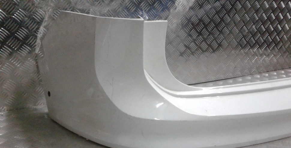 Бампер задний Volkswagen Tiguan 2 oem 5NR807421