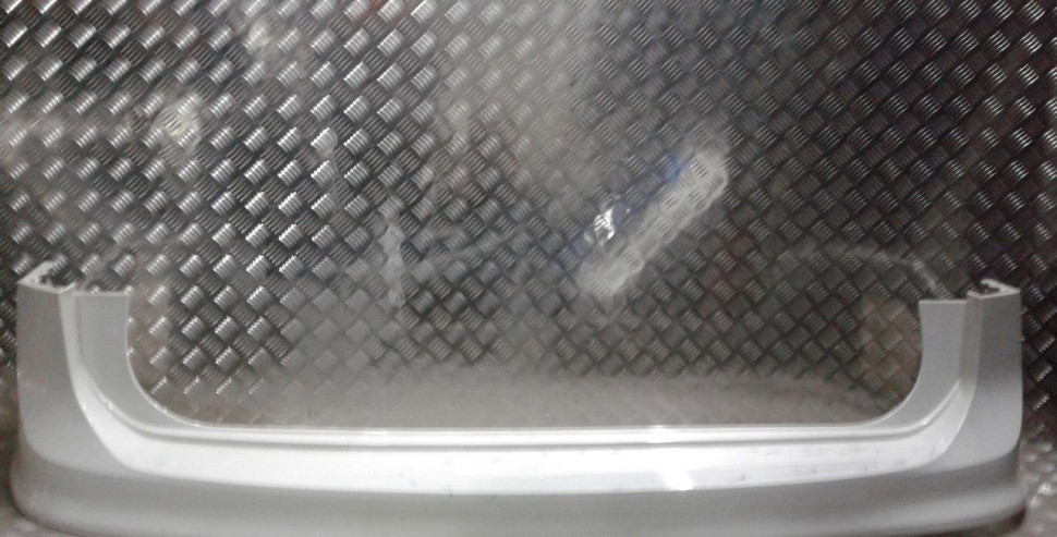 Бампер задний Volkswagen Tiguan 2 oem 5NR807421