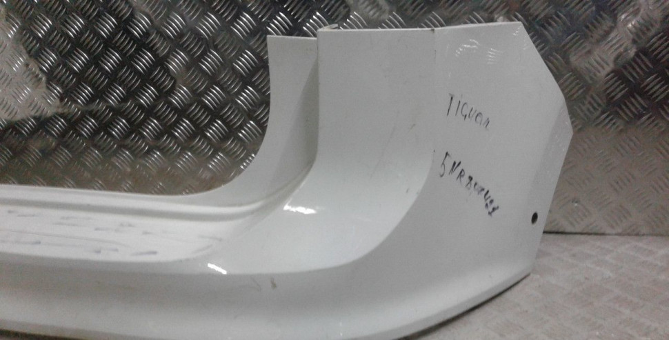 Бампер задний Volkswagen Tiguan 2 oem 5NR807421 Бампер задний Volkswagen Tiguan 2 oem 5NR807421