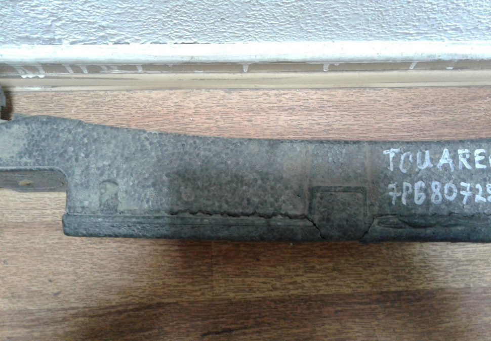 Абсорбер заднего бампера Volkswagen Touareg NF (10>) (слом. часть., трещ) oem 7p6807265f Абсорбер заднего бампера Volkswagen Touareg NF (10>) (слом. часть., трещ) oem 7p6807265f