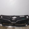 Решетка радиатора бу Skoda Rapid OEM 5JA853668