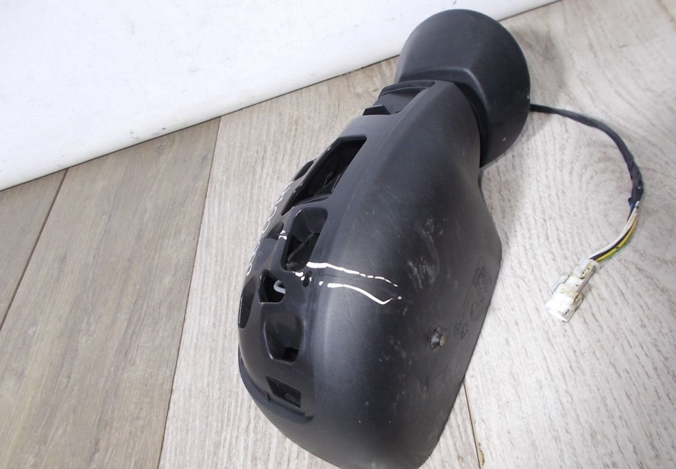 Зеркало правое бу Renault Logan 1 OEM 963017247R Зеркало правое бу Renault Logan 1 OEM 963017247R