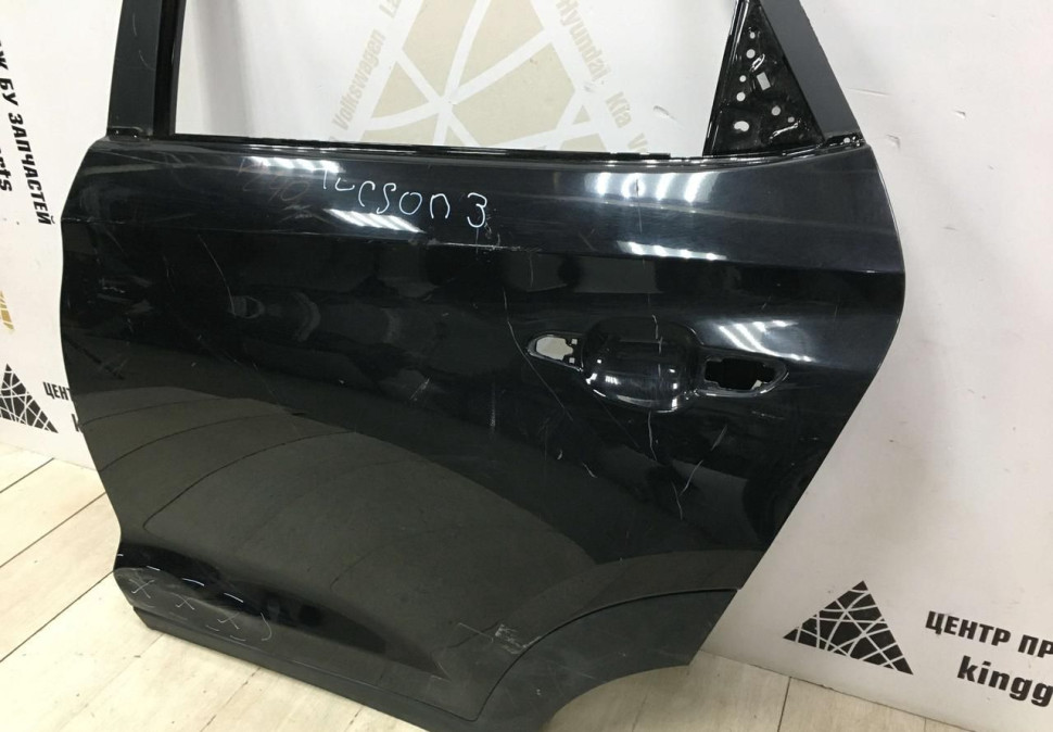 Дверь задняя левая Hyundai Tucson 3 2015> oem 77003D7000