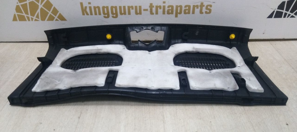 Обивка задней панели Hyundai Solaris 1 х/б 10-17 oem 857711R500 Обивка задней панели Hyundai Solaris 1 х/б 10-17 oem 857711R500