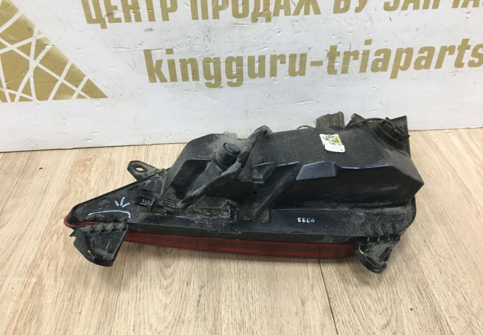 Противотуманный фонарь задний правый Hyundai Santa Fe 4 2018> oem 92406s1100