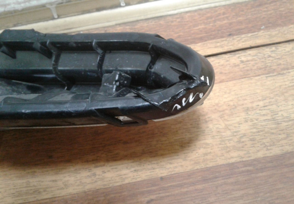 Фара птф левая Hyundai Solaris 1 рестайл oem 922014l600 (слом. 2 крепл.) Фара птф левая Hyundai Solaris 1 рестайл oem 922014l600 (слом. 2 крепл.)