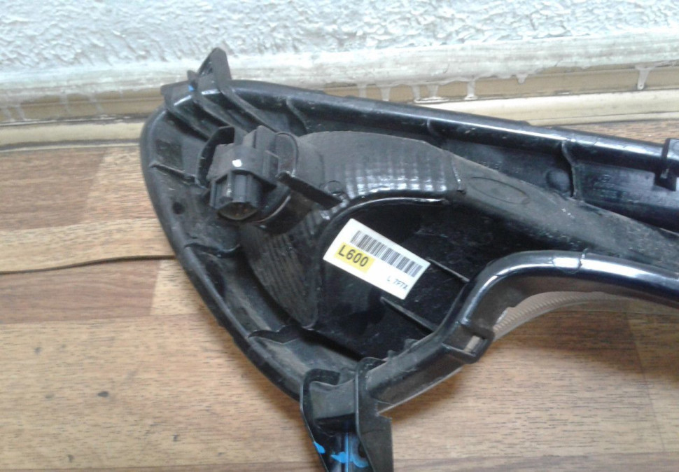 Фара птф левая Hyundai Solaris 1 рестайл oem 922014l600 (слом. 2 крепл.) Фара птф левая Hyundai Solaris 1 рестайл oem 922014l600 (слом. 2 крепл.)