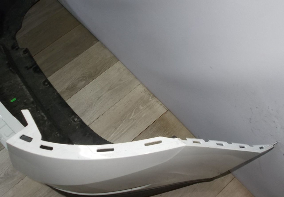 Бампер задний бу Skoda Kodiaq OEM 565807421