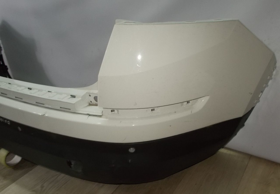 Бампер задний бу Skoda Kodiaq OEM 565807421