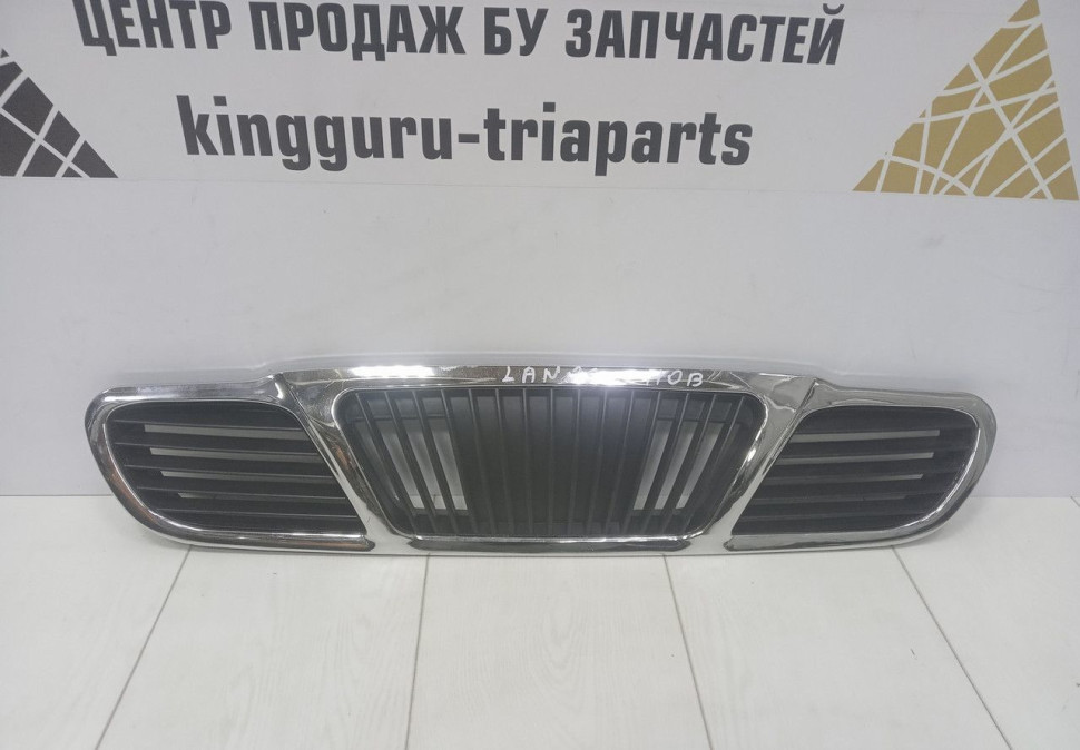 Решетка радиатора Daewoo Lanos 1997-2008 oem 96339429 (скл-3)