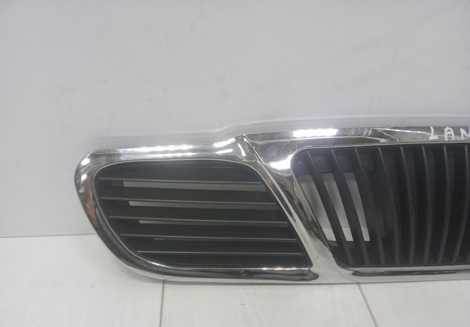 Решетка радиатора Daewoo Lanos 1997-2008 oem 96339429 (скл-3) Решетка радиатора Daewoo Lanos 1997-2008 oem 96339429 (скл-3)