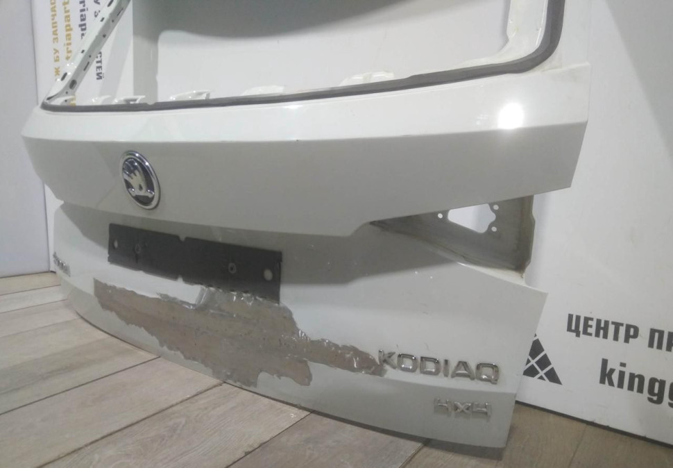 Крышка багажника бу Skoda Kodiaq OEM 565827025A