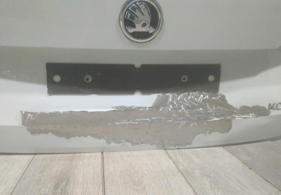 Крышка багажника бу Skoda Kodiaq OEM 565827025A
