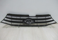 Решетка радиатора Lada Vesta Oem 8450008875 (в хорошем состоянии) (скл-3)