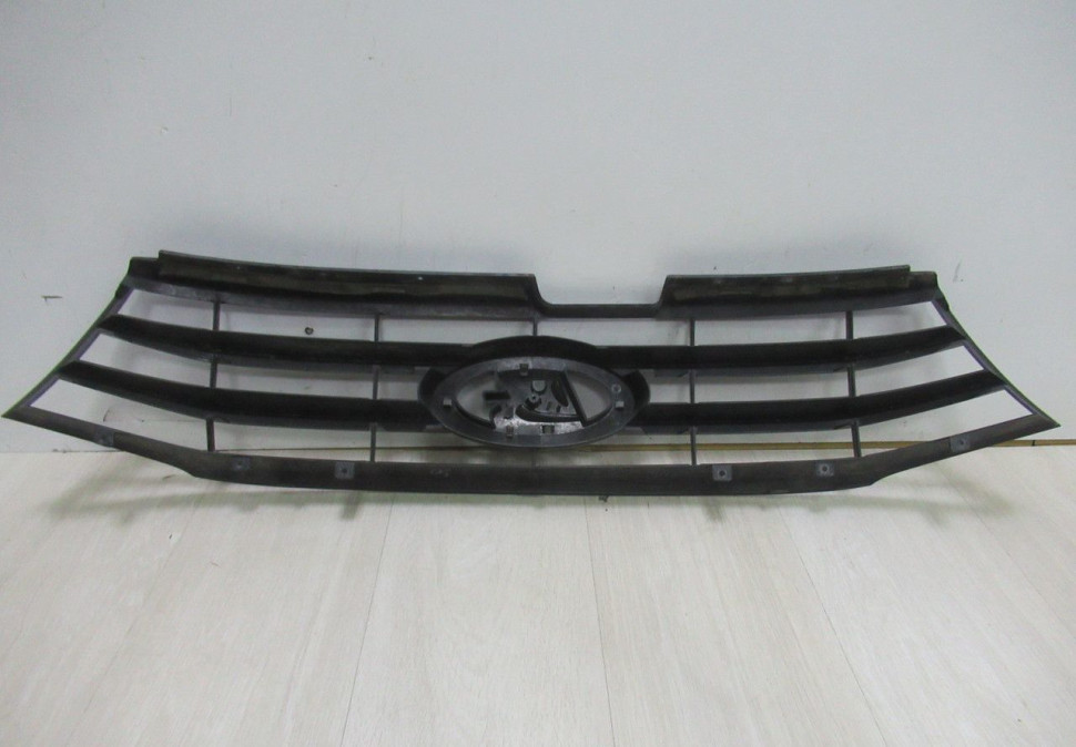 Решетка радиатора Lada Vesta Oem 8450008875 (в хорошем состоянии) (скл-3) Решетка радиатора Lada Vesta Oem 8450008875 (в хорошем состоянии) (скл-3)