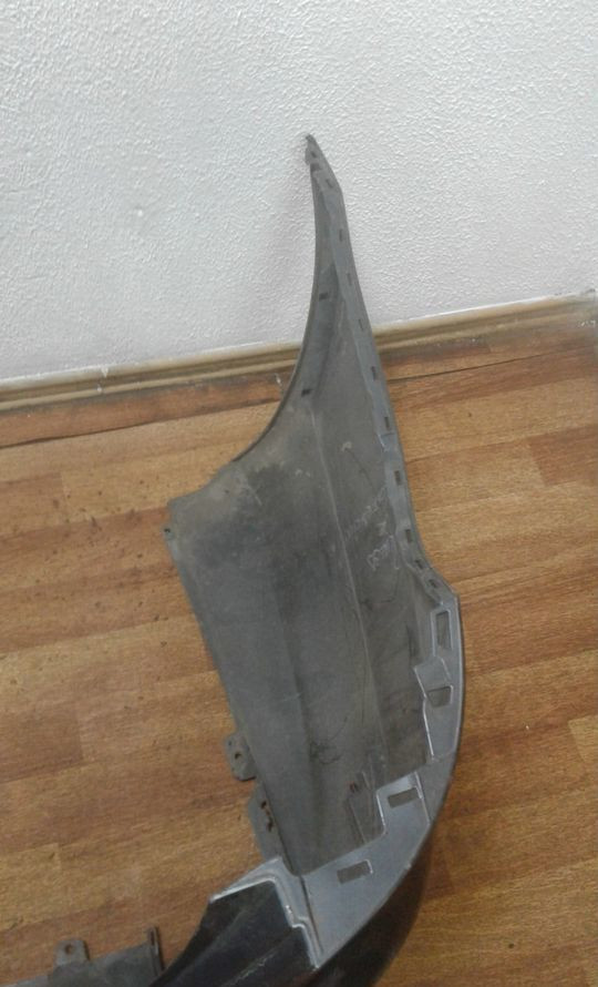 Бампер задний Volkswagen Jetta 6 рестайл oem 5c6807421 (трещина)