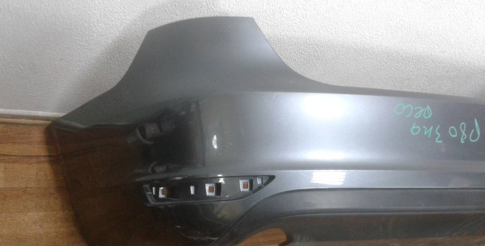 Бампер задний Volkswagen Jetta 6 рестайл oem 5c6807421 (трещина)