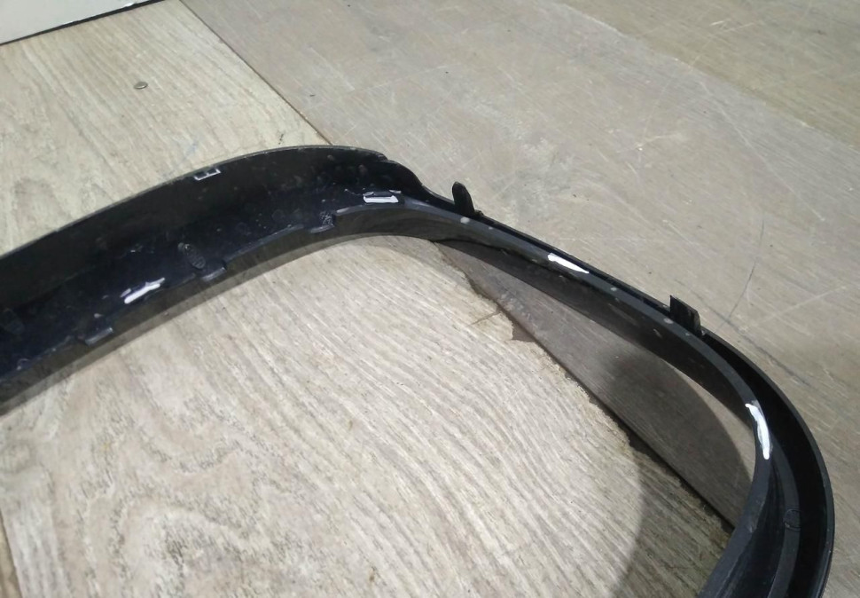 Молдинг решетки радиатора левый бу BMW X3 G01 OEM 51138091725 Молдинг решетки радиатора левый бу BMW X3 G01 OEM 51138091725