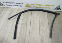 Уплотнитель стекла двери передний правый бу BMW X5 F15 OEM 51337289618