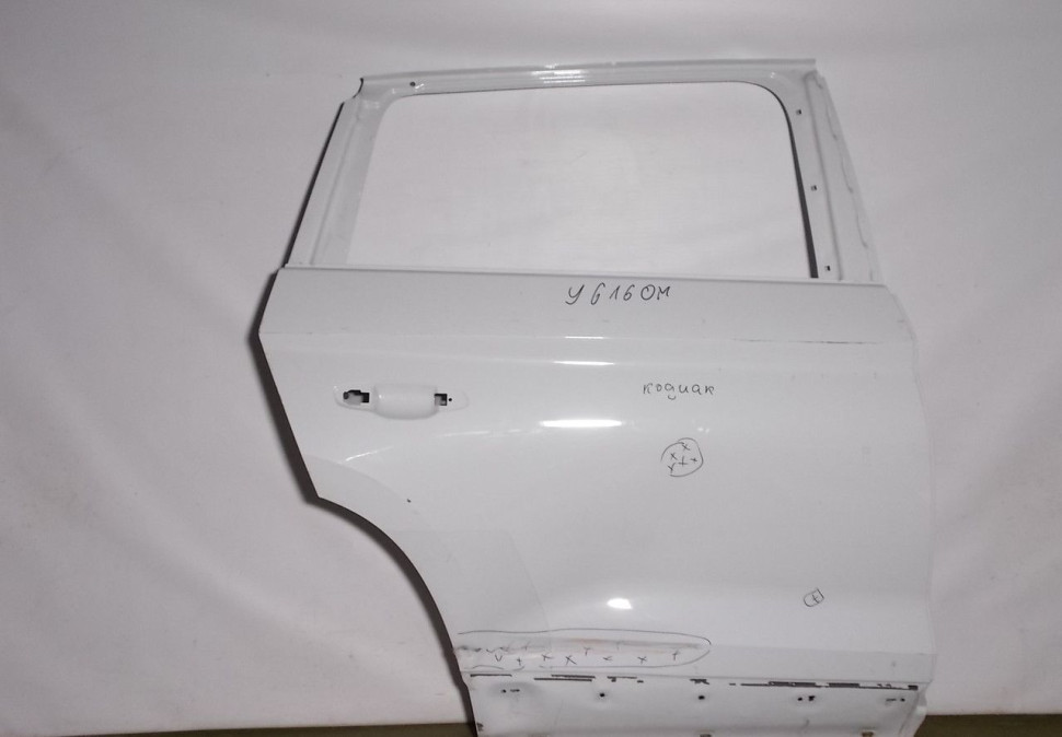 Дверь задняя правая бу Skoda Kodiaq OEM 565833056
