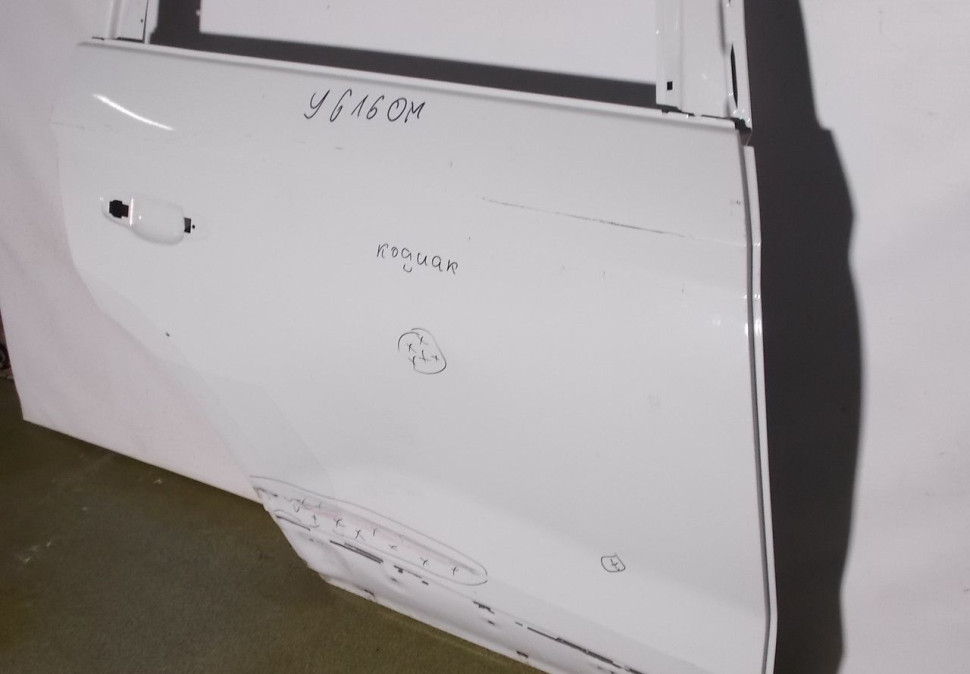 Дверь задняя правая бу Skoda Kodiaq OEM 565833056 Дверь задняя правая бу Skoda Kodiaq OEM 565833056