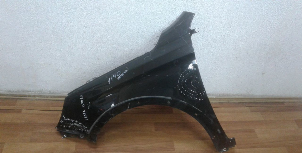 Крыло переднее левое Lada Vesta oem 8450039382 (вмятины) (скл-3) Крыло переднее левое Lada Vesta oem 8450039382 (вмятины) (скл-3)