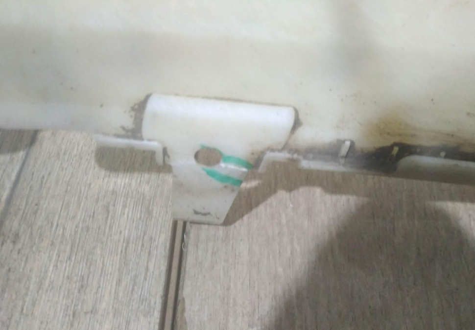 Кронштейн заднего бампера правый бу BMW 3 G20 M-Pack OEM 51128069394 Кронштейн заднего бампера правый бу BMW 3 G20 M-Pack OEM 51128069394