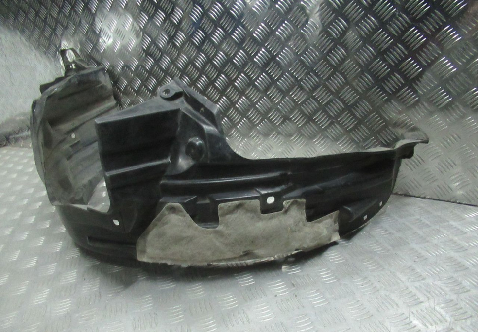 Подкрылок передний левый Honda Jazz 2 oem  74151TF000