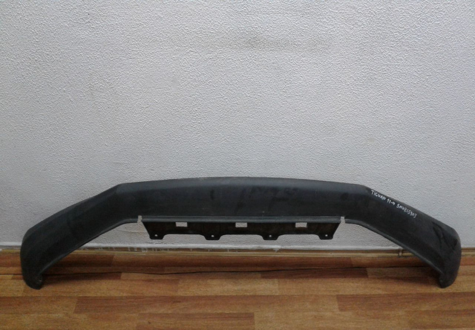 Спойлер переднего бампера Volkswagen Tiguan (11-16) oem 5nu805903