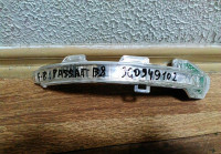 Указатель поворота в зеркало правое Volkswagen Passat B8 oem 3g0949102