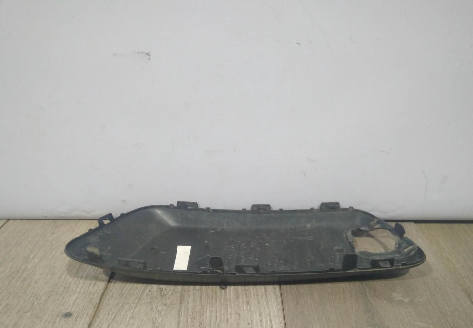 Молдинг переднего бампера правый бу Renault Sandero Stepway 2 OEM 620757336R