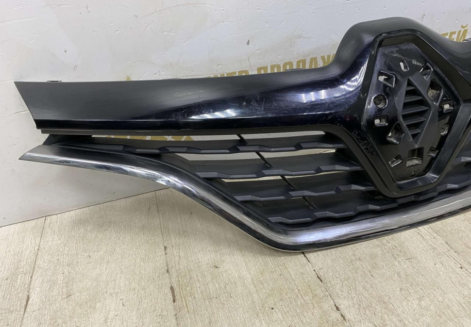 Решетка радиатора Renault Kaptur OEM 623103985R Решетка радиатора Renault Kaptur OEM 623103985R