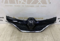 Решетка радиатора Renault Kaptur OEM 623103985R