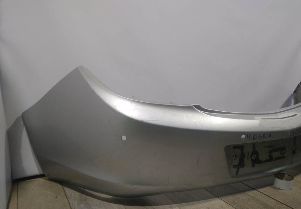 Задний бампер бу Opel Insignia OEM 13238744