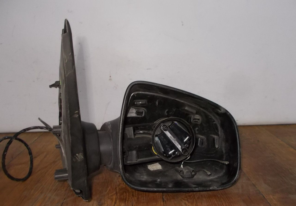 Корпус зеркала правый бу Renault Logan 2 OEM 963016591R