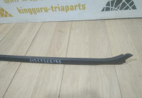 Молдинг лобового стекла правый бу BMW 3 F30 рестайлинг OEM 51317258188