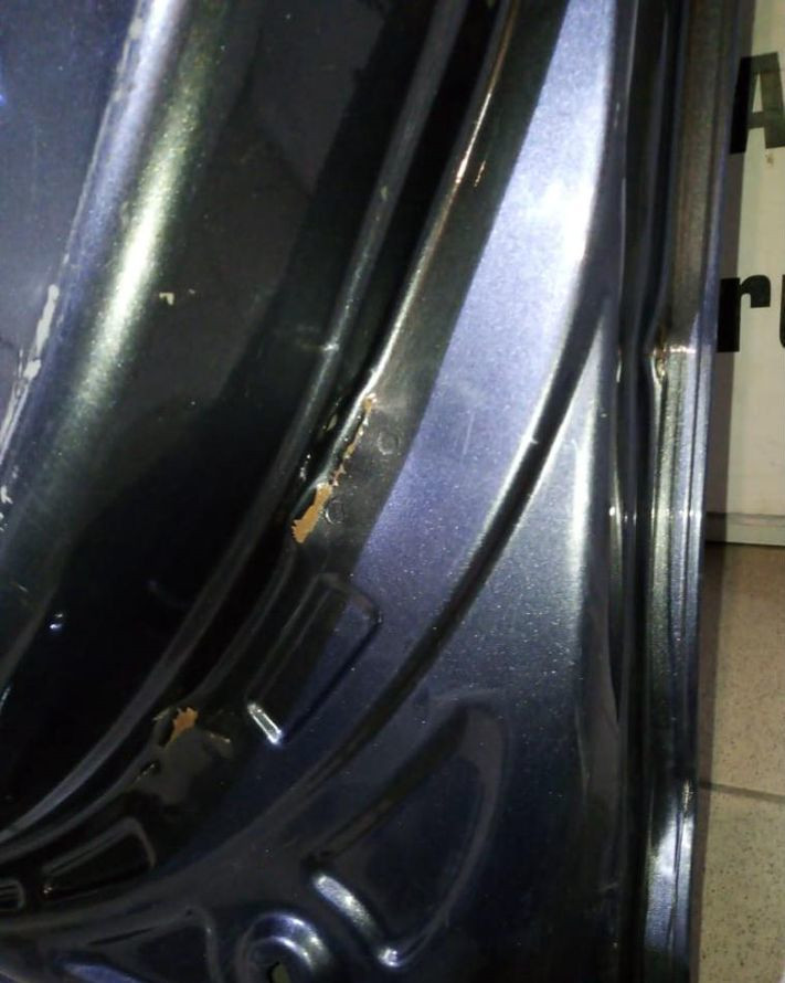 Дверь передняя правая Hyundai IX35 oem 760042Y010 (скл-3)