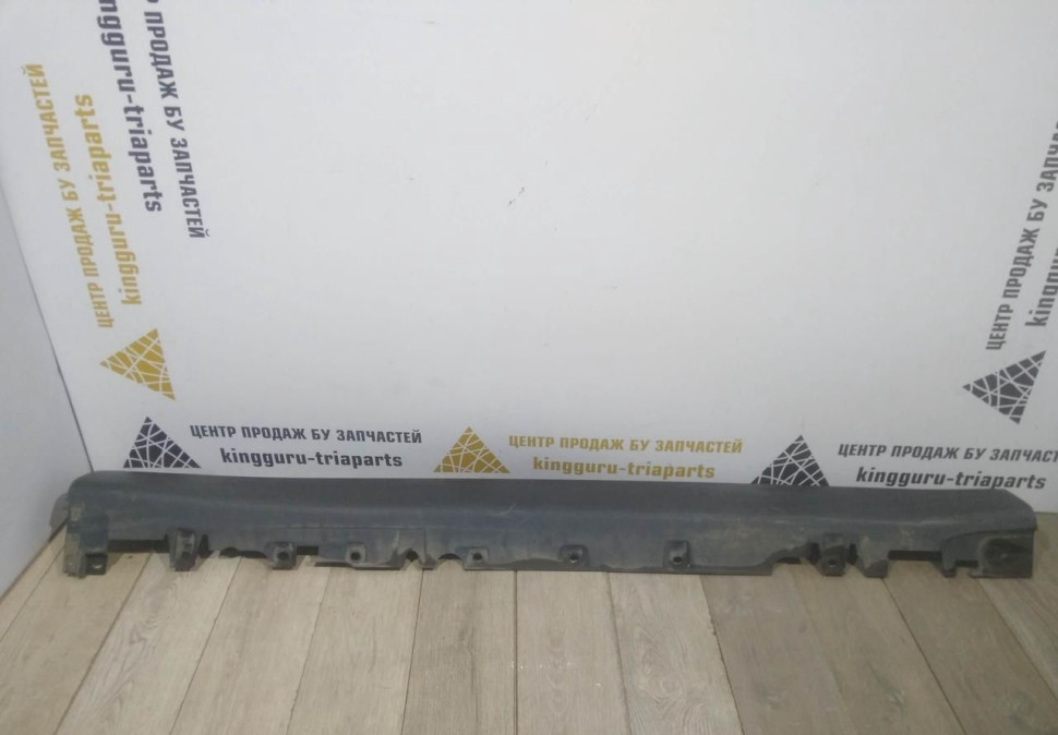 Порог правый бу BMW X5 F15 OEM 51177294376