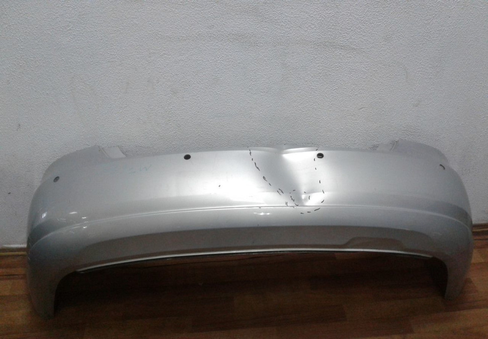 Бампер задний Volkswagen Polo до рест седан oem 6ru807421 (вмятина)