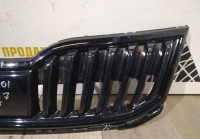 Решетка радиатора бу Skoda Octavia A7 рестайлинг OEM 5E0853653C