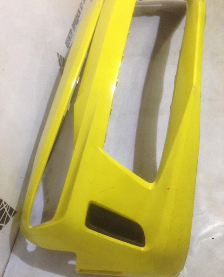 Бампер передний Chevrolet Camaro oem 92236557 (трещины) (скл-3) Бампер передний Chevrolet Camaro oem 92236557 (трещины) (скл-3)