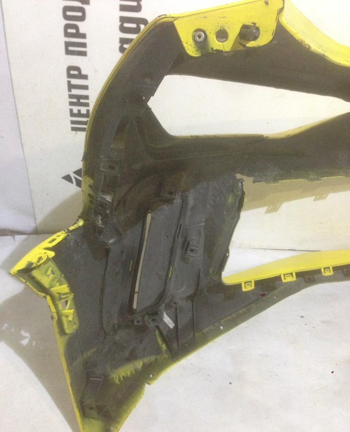 Бампер передний Chevrolet Camaro oem 92236557 (трещины) (скл-3) Бампер передний Chevrolet Camaro oem 92236557 (трещины) (скл-3)