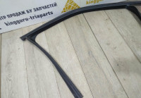 Уплотнитель стекла двери передний левый бу BMW X5 F15 OEM 51337289617