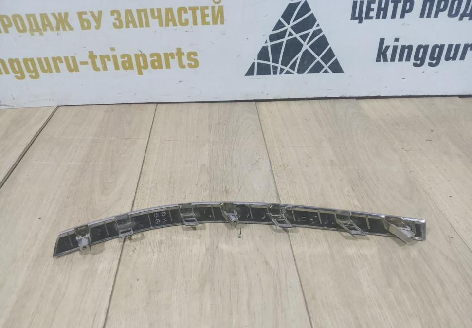 Молдинг заднего бампера правый бу Renault Arkana OEM 850765149R